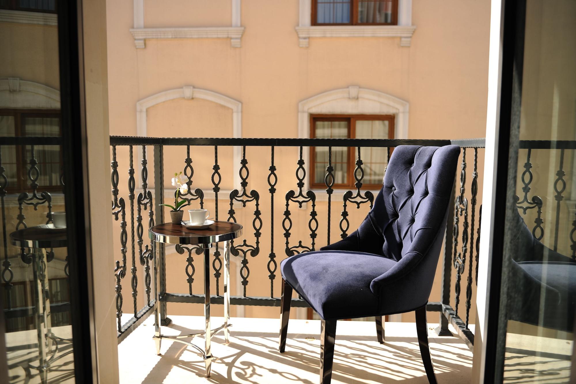 Le Petit Palace Hotel - Special Category Istanbul Ngoại thất bức ảnh