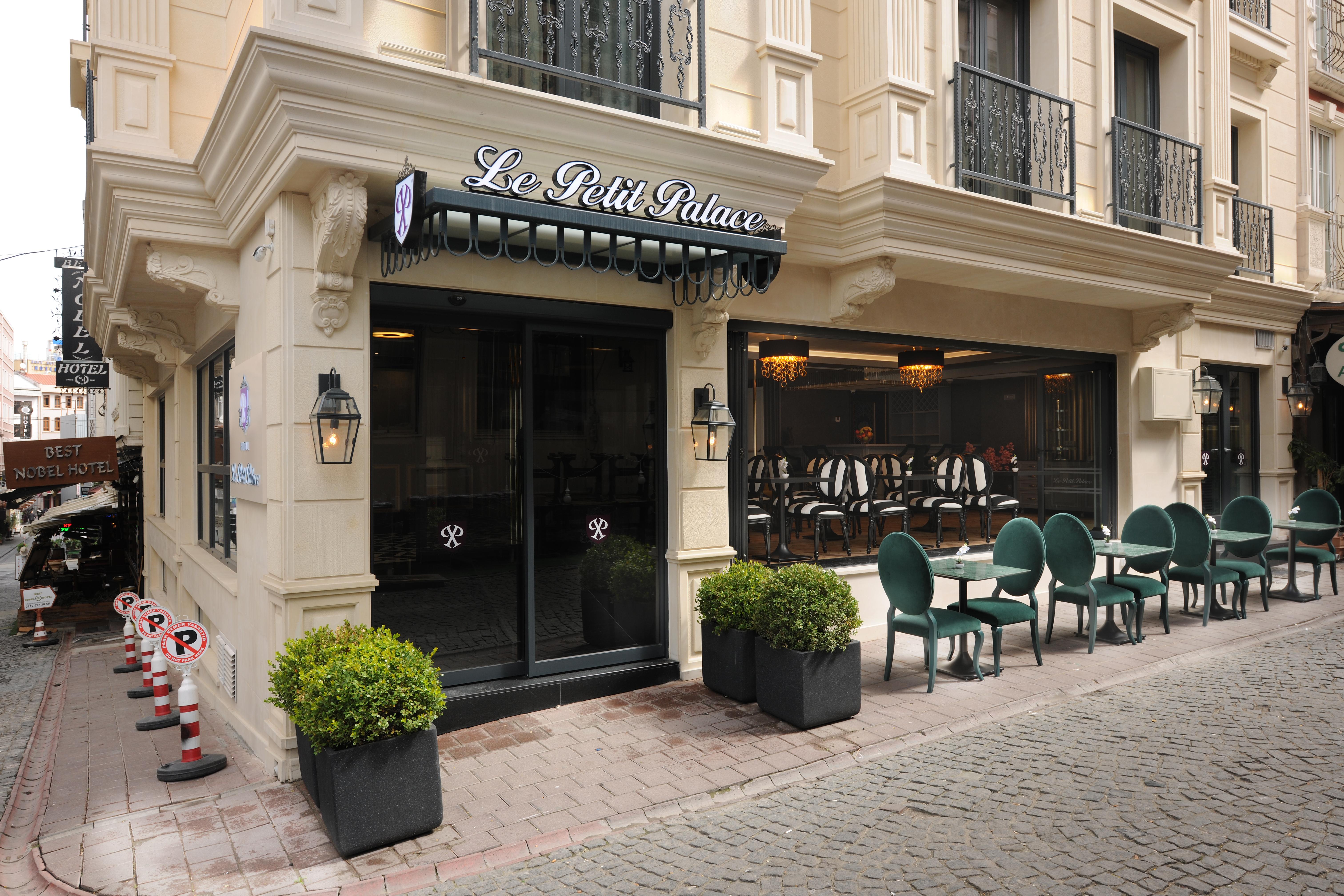 Le Petit Palace Hotel - Special Category Istanbul Ngoại thất bức ảnh