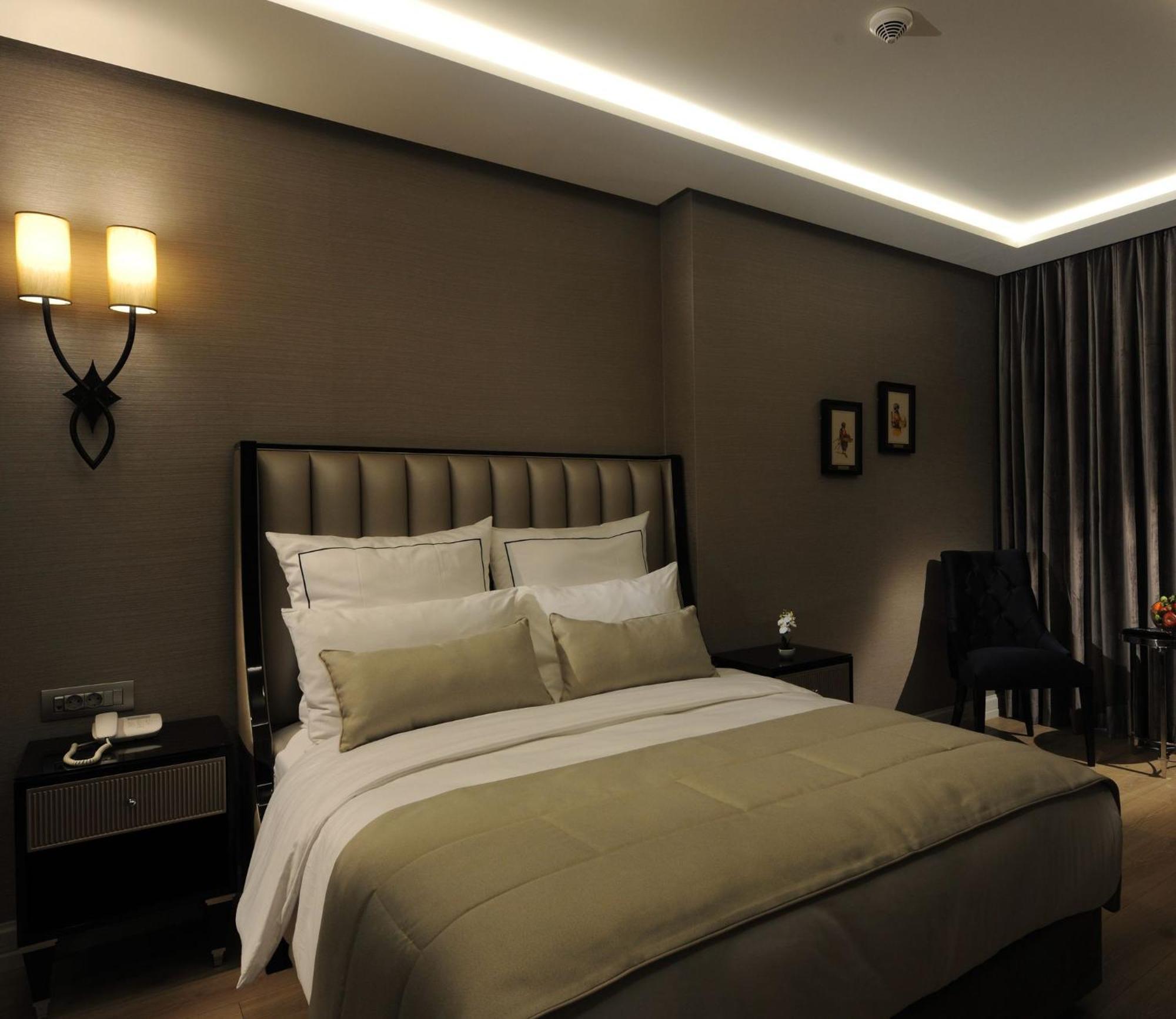 Le Petit Palace Hotel - Special Category Istanbul Ngoại thất bức ảnh