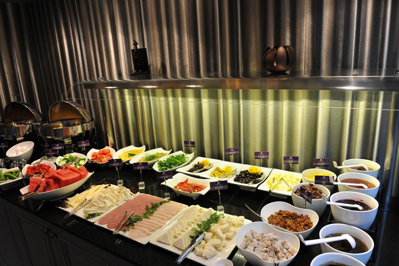 Le Petit Palace Hotel - Special Category Istanbul Ngoại thất bức ảnh