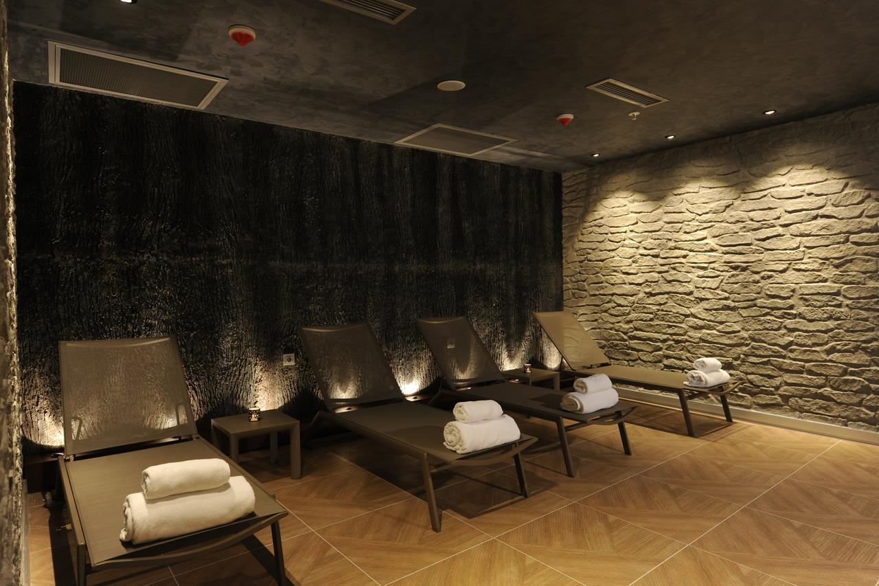 Le Petit Palace Hotel - Special Category Istanbul Ngoại thất bức ảnh